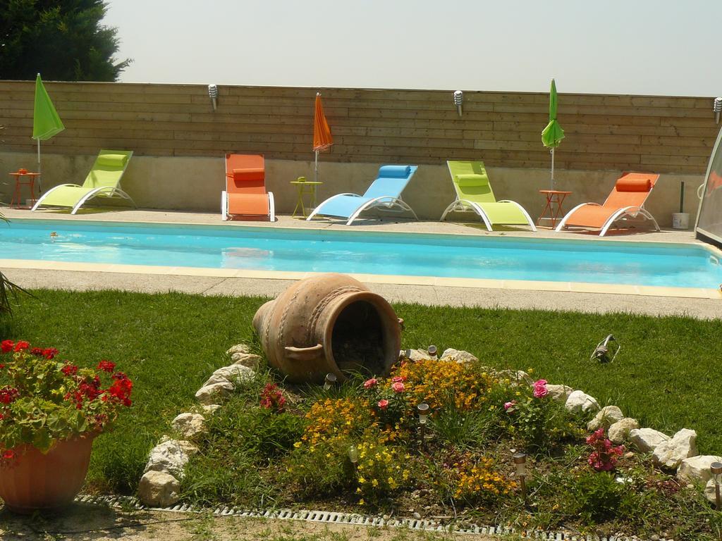 Les Galets D'Evelyne Bed & Breakfast Etoile-sur-Rhone ภายนอก รูปภาพ