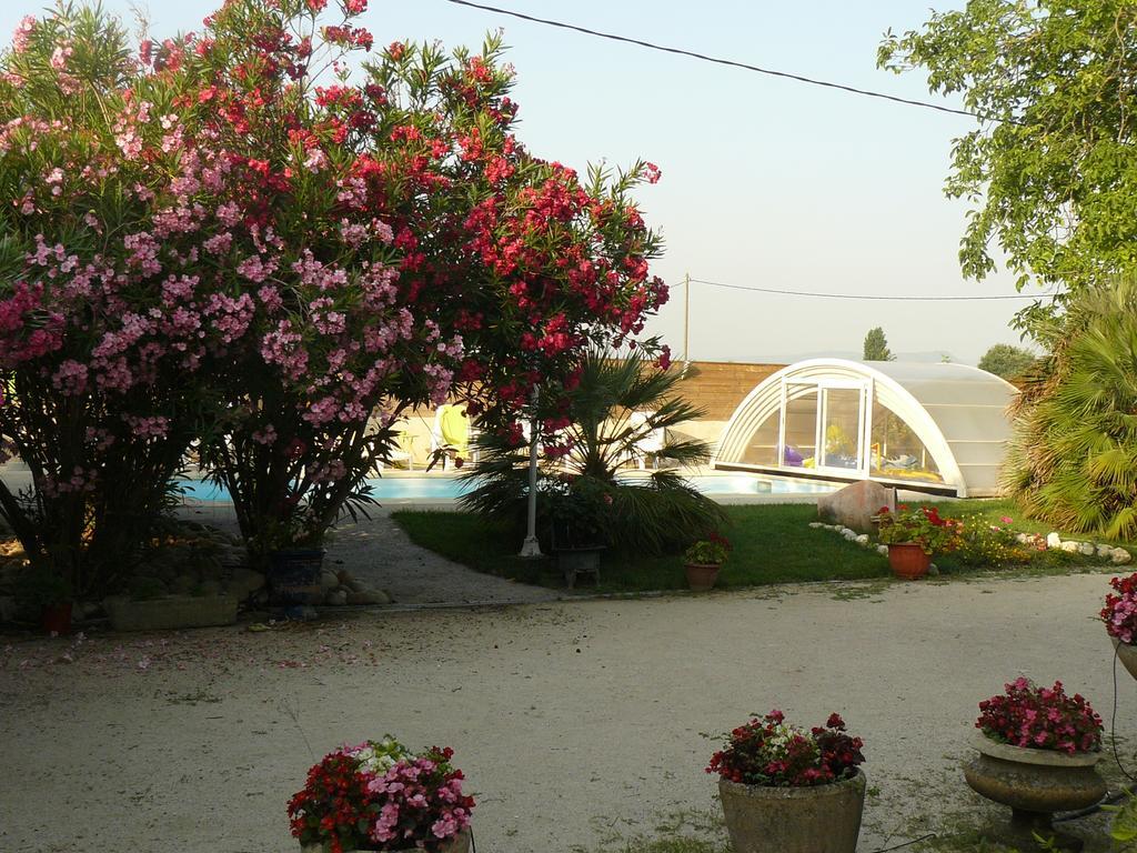 Les Galets D'Evelyne Bed & Breakfast Etoile-sur-Rhone ภายนอก รูปภาพ